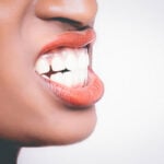 Flossing-teeth